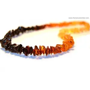 Baltic Amber Jewelry untuk Orang Dewasa Tradisional Kalung dengan Chip Gaya Manik-manik 7 Warna Yang Berbeda