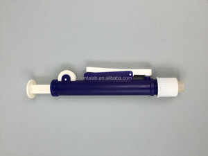 Pipeta de Plástico Azul de 5 ml con Bomba - Product Image 2