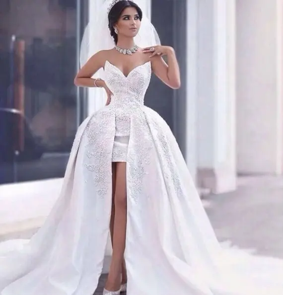 Ultime Lusso Dubai Haute Couture Breve Lungo Anteriore Treno Abiti Da Sposa Delle Donne