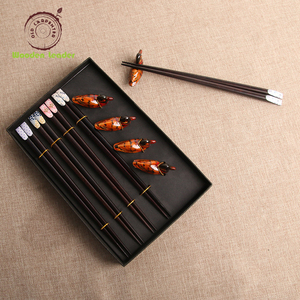 Conjunto <span class=keywords><strong>de</strong></span> regalo <span class=keywords><strong>de</strong></span> estilo japonés <span class=keywords><strong>de</strong></span> alta calidad, palillo <span class=keywords><strong>para</strong></span> aperitivos, Sushi, Ramen, personalizado, ecológico y saludable, <span class=keywords><strong>para</strong></span> <span class=keywords><strong>comer</strong></span> - Product Image 3