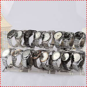 Hochwertiger Zweistufiger Uhrenständer zur Präsentation, Einzigartiger Super-Acryl-Uhrenhalter mit 16 Kreisen - Product Image 4