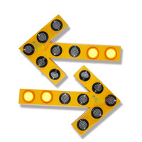 Flèche lumineuse LED stroboscopique à énergie solaire Mobile Portable LED Flash Traffic Direction Sign