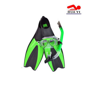 Mascarilla <span class=keywords><strong>de</strong></span> buceo profesional <span class=keywords><strong>para</strong></span> adultos, <span class=keywords><strong>de</strong></span> silicona, con <span class=keywords><strong>aletas</strong></span> - Product Image 1