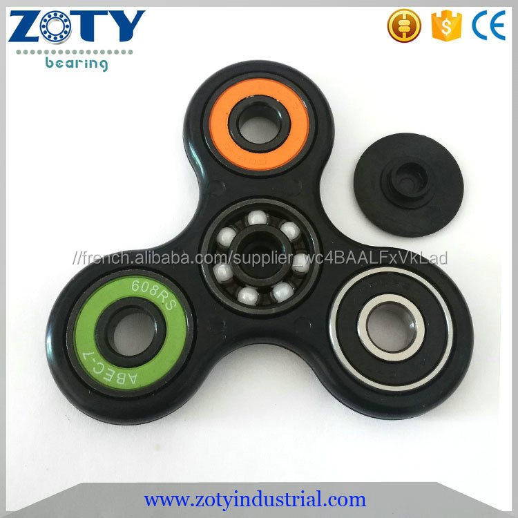En stock Tri-Spinner Fidget Jouet En Plastique EDC S'agite Main Spinner