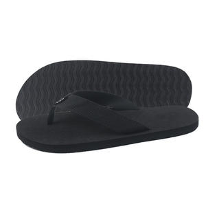 최신 디자인 인도 플립플랍 샌들, 가을 & 여름 야외용 패브릭 스트랩 부드러운 블랙 플립플랍 샌들 남성용 - Product Image 4