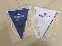 Drapeaux triangulaires en PVC à impression recto verso personnalisés, fanions suspendus en plastique, guirlande de drapeaux