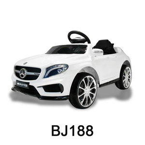 2018 noticias coches R/C en el licencia Mercedes Benz AMG GLA45 - Product Image 3