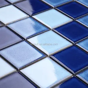 Scuro di colore blu bagno di ceramica della parete piscina piastrelle