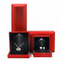 Boîte à Bague Lumineuse LED Haut de Gamme en Gros, Boîte d'Emballage Personnalisée pour Bijoux avec Logo, Boîte Lumineuse LED pour Bague, Boucles d'Oreilles et Collier