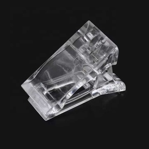 Vente en gros d'extension d'ongle de doigt LED UV pinces en plastique outil de nail art pinces à ongles - Product Image 5