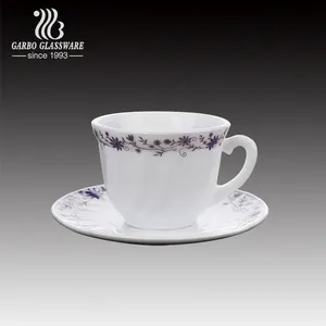 批发热卖180毫升白色蛋白石玻璃茶杯带茶碟套装带定制设计玻璃咖啡杯套装