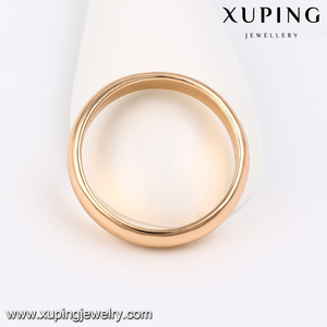 13635 Xuping 18k color oro clásico <span class=keywords><strong>anillo</strong></span> <span class=keywords><strong>de</strong></span> <span class=keywords><strong>casado</strong></span> con diseño sencillo para mujeres y hombres - Product Image 4