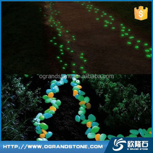 Di plastica blu glow Pietre per il <span class=keywords><strong>giardino</strong></span> e la passerella - Product Image 5