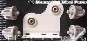 Pièces de store à double rouleau, motif horizontal, support intermédiaire en plastique - Product Image 2