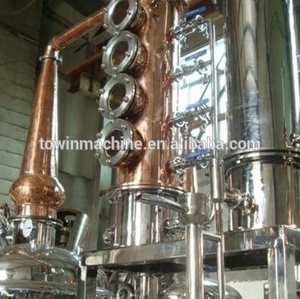Towin 100L 200L 300L 400L 500L 800L Alambic de distillation de whisky en cuivre à reflux, équipement de distillation à colonne - Product Image 4