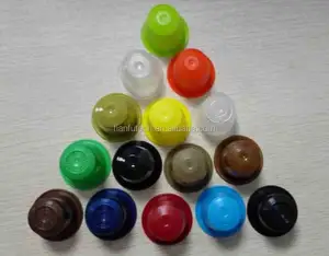 PP renkli Nespreso uyumlu kapsüller veya fincan