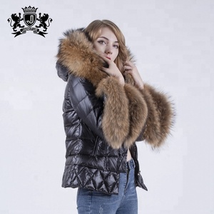 Cappotto Invernale Imbottito in Piuma con Collo e Polsini in Pelliccia di Procione, Giacca Invernale da Donna con Cappuccio in Pelliccia - Product Image 3