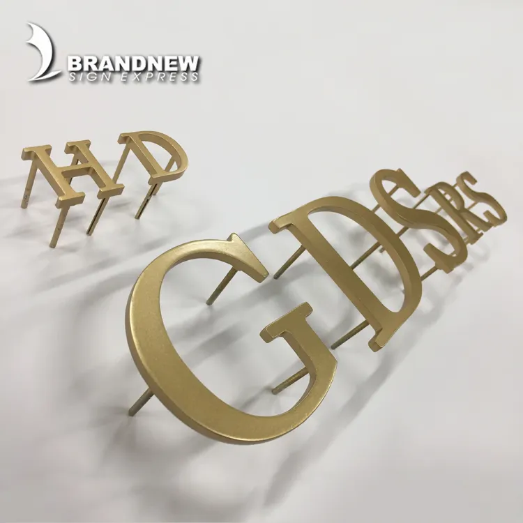 Tùy Chỉnh Thiết Kế 3D Nhỏ Rắn Kim Loại Brass Thư Cho Signage