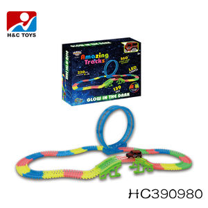 Set di Pista Elettrica per Auto Slot di Alta Qualità con Doppio Giro, Kit Fai-da-Te - Product Image 6