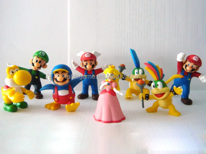 Popular custom carton family plastic action figures