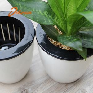 Macetas de plástico al por mayor de estilo moderno tren plástico auto riego al aire libre plantas verdes con precio barato - Product Image 4