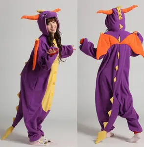 Onen Spyro Dragon Pourpre Animal de Bande Dessinée Onesie Onesie Pyjama Ensembles Adulte Unisexe De Mode Cosplay Femmes