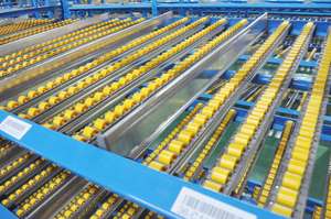 Maxrac-Estantería de flujo de cartón con rodillos de plástico dinámicos - Product Image 4