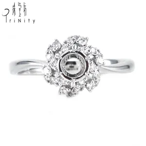 Meilleure qualité or massif 18 carats 1 ct diamant classique bague de fiançailles insolite forme de pétale pavé serti idée cadeau pour femme - Product Image 1