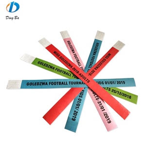 DD <span class=keywords><strong>Joy</strong></span> TYK1056D กันน้ำสำหรับเครื่องพิมพ์ตั๋วสายรัดข้อมือกระดาษพิมพ์ลายโลโก้ที่กำหนดเองบัตรสายรัดข้อมือแบบใช้แล้วทิ้ง - Product Image 2