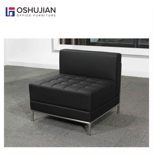 Sofá con cubierta de PU, diseño clásico, barato - Product Image 5