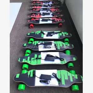 Deck Skateboard Truk Skateboard Listrik Kuat Tekan Datar Kustom Skateboard Jalan Tercepat 21.7mph Daya Tahan Lama