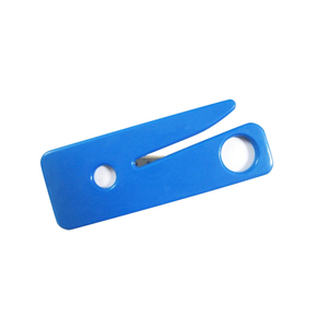 Outils d'urgence coupe-ceinture de sécurité de voiture en plastique bon marché pour couper la ceinture de sécurité de voiture vente en gros - Product Image 1