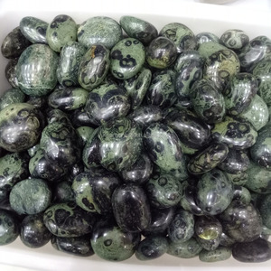 Commercio all'ingrosso poco costoso <span class=keywords><strong>verde</strong></span> <span class=keywords><strong>malachite</strong></span> Naturale della <span class=keywords><strong>pietra</strong></span> preziosa del pavone <span class=keywords><strong>pietra</strong></span> - Product Image 6