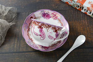Chinois fournisseur papillon en céramique café tasse porcelaine fine <span class=keywords><strong>ensemble</strong></span> de thé et café en porcelaine tasse de thé tasses - Product Image 4