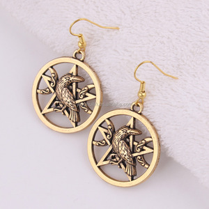 Pendientes colgantes vintage para hombre, aretes con colgante <span class=keywords><strong>de</strong></span> Luna y Pentáculo - Product Image 3