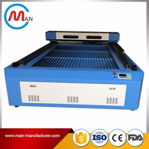 1325 zapatos de cartón de co2 grabado láser de <span class=keywords><strong>corte</strong></span> precio de la máquina para la venta - Product Image 1
