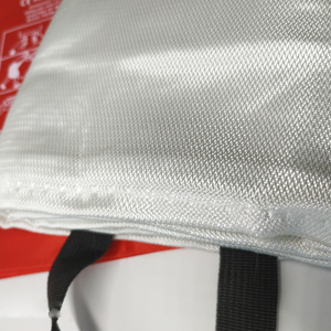 Coperta Antincendio in Offerta a Basso Prezzo 1.0*1.0m, 1.2*1.2m e 1.2*1.8m Tessuto in Fibra di Vetro per Estinzione di Emergenza - Product Image 3
