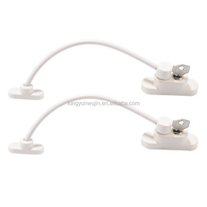 Loquet <span class=keywords><strong>de</strong></span> sécurité moderne <span class=keywords><strong>en</strong></span> acier <span class=keywords><strong>pour</strong></span> enfants, <span class=keywords><strong>pour</strong></span> armoires, fenêtres, portes - Déverrouillage par clé, câble <span class=keywords><strong>de</strong></span> 180 mm, montage <span class=keywords><strong>en</strong></span> surface, utilisation salle <span class=keywords><strong>de</strong></span> bain et cuisine - Product Image 2