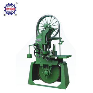 Simple Opération De Coupe De Bois Scie à ruban Verticale Machine - Product Image 1