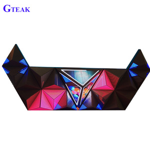 Stand da Tavolo Moderno per Interni Stile 3D RGB P5 Facciata per Consolle DJ a LED Parete <span class=keywords><strong>Video</strong></span> a LED Triangolare per Consolle DJ - Product Image 1
