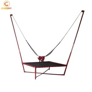 Mini <span class=keywords><strong>trampoline</strong></span> de saut à l'élastique pour parcs d'attractions, petit modèle à faible entretien pour zones de jeux de centres commerciaux - Product Image 1