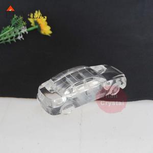 Modello di <span class=keywords><strong>auto</strong></span> in cristallo di vetro trasparente dal Design delicato all'ingrosso <span class=keywords><strong>per</strong></span> souvenir di collettori di modelli - Product Image 3