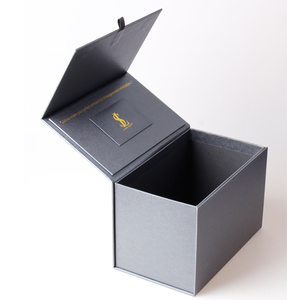 Custom packaging gift boxes hot stamping black closure Christmas gift box luxury magnetic box