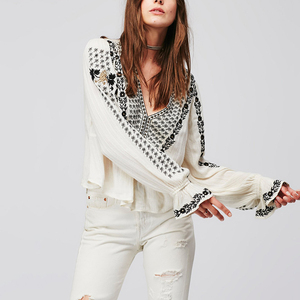 Autunno tunica per donna a manica lunga Top in cotone lino con motivo floreale ricamato a pieghe Boho ufficio <span class=keywords><strong>camicette</strong></span> Casual - Product Image 1