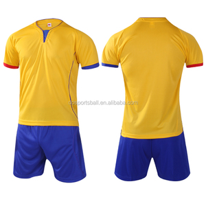 2025 divise <span class=keywords><strong>da</strong></span> <span class=keywords><strong>calcio</strong></span> su misura, kit <span class=keywords><strong>da</strong></span> <span class=keywords><strong>calcio</strong></span> e tuta <span class=keywords><strong>da</strong></span> <span class=keywords><strong>calcio</strong></span>, maglia <span class=keywords><strong>da</strong></span> <span class=keywords><strong>calcio</strong></span> - Product Image 4