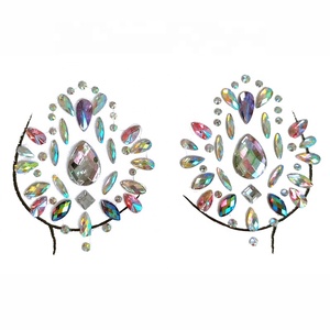 Autocollants pour le corps Flatback sans danger pour la peau Bijoux de poitrine en <span class=keywords><strong>strass</strong></span> acrylique <span class=keywords><strong>Visage</strong></span> et chaussures en résine/Bijoux de sac avec technique de colle pour les fêtes - Product Image 4