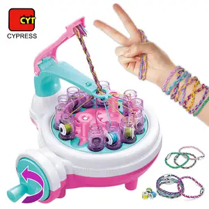 Ensemble <span class=keywords><strong>de</strong></span> beauté pour filles, <span class=keywords><strong>jeux</strong></span> <span class=keywords><strong>de</strong></span> <span class=keywords><strong>maquillage</strong></span> <span class=keywords><strong>et</strong></span> <span class=keywords><strong>de</strong></span> déguisement, machine à faire des cordes DIY, jouet en corde arc-en-ciel - Product Image 1