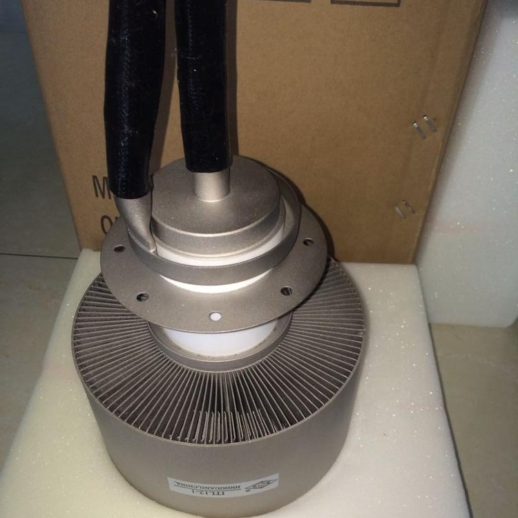 ITL 12-1 Триод с воздушным охлаждением для промышленного радиочастотного нагрева Eimac Триод 3CX10000D3