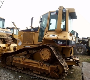 Excavadora sobre orugas de segunda mano Cat D5N, buen estado de funcionamiento, en venta - Product Image 2