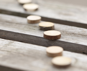 Tranches et cercles de <span class=keywords><strong>bois</strong></span> de pin naturel non fini, écorces d'arbre, disques de <span class=keywords><strong>bois</strong></span> pour l'artisanat DIY, décorations de mariage, décorations de fête, maisons de poupées, enseignes murales - Product Image 6